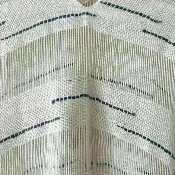 Tojido Collective Handmade Artisan Poncho NWT - Picture 5 of 5